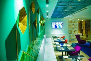 Restaurant - Castillo (Varanasi)