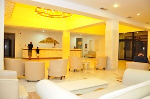 Lobby lounge - Checkin Djerba Bakour Beach (Djerba Midun)
