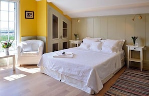 Luxury Double Room | Iron/ironing board, free WiFi, bed sheets - Kemal Bey Ciftligi (Urla)