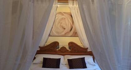 The Crown Of Broadstairs