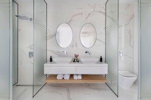 Villa | Lavabo en el baño