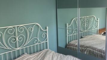 2 Schlafzimmer, Bügeleisen/Bügelbrett, WLAN, Bettwäsche