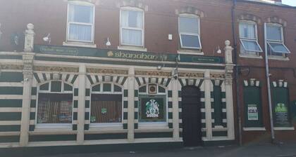 Shanahans B&B with Sports Bar