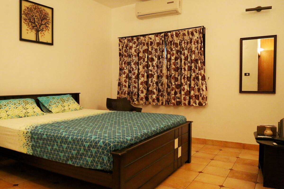 Habitación Deluxe, vistas al jardín | Cortinas opacas, sistema de insonorización, wifi gratis
