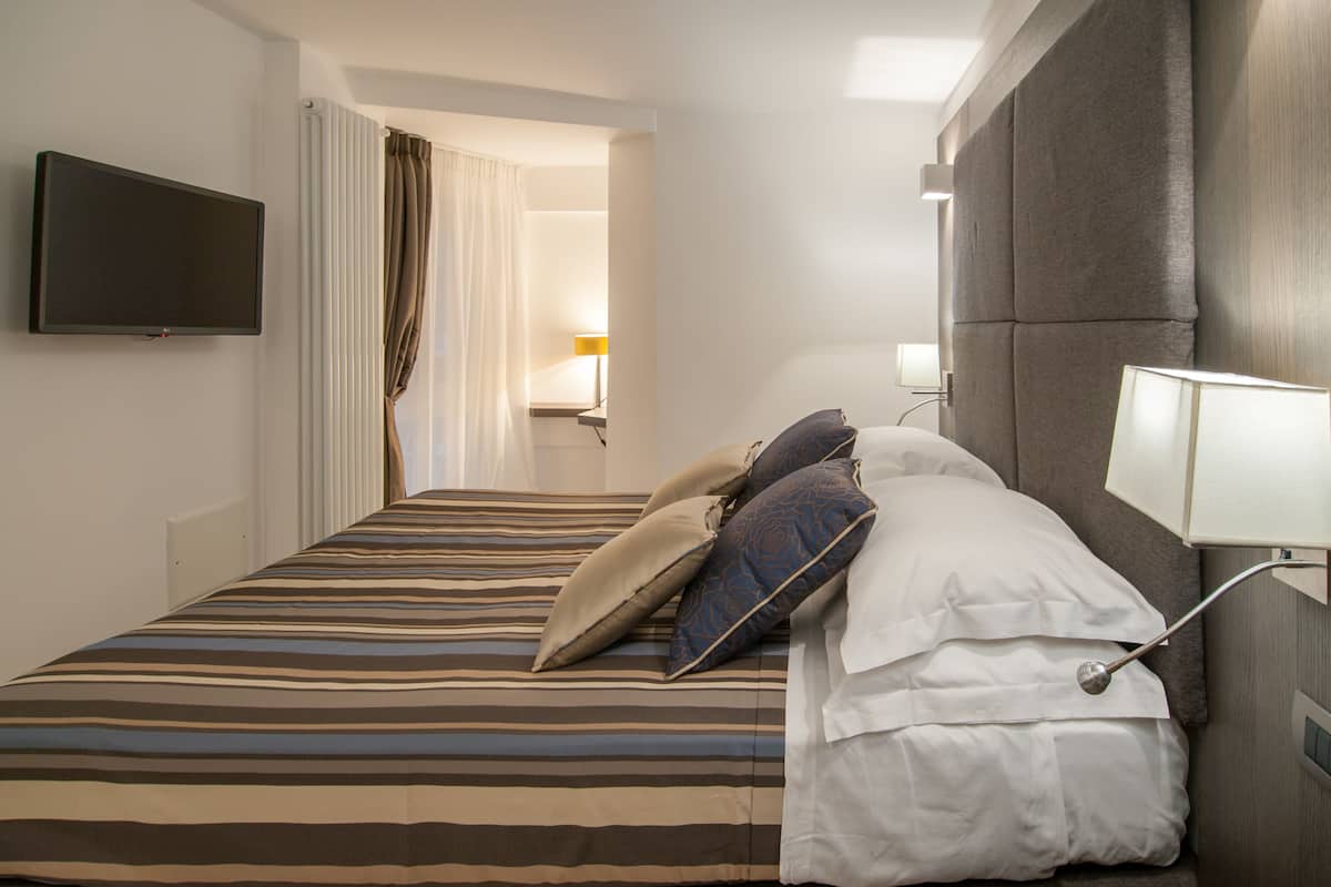 Chambre Double ou avec lits jumeaux (3) | Matelas mémoire de forme, minibar, coffres-forts dans les chambres
