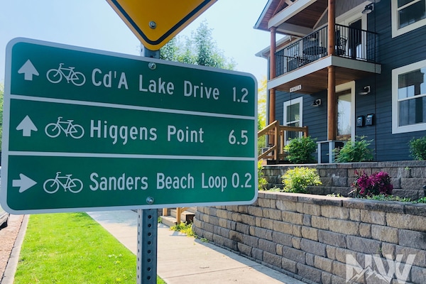 Great hiking trails and beach access steps away!