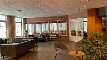 Bar en el lobby