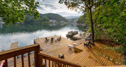 Lake Arrowhead Luxury Lakefront Cottage - Massive Dock- Best View on the Lake