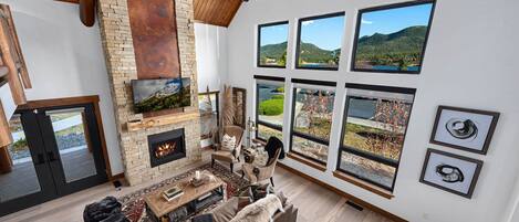 Téléviseur connecté, foyer, chaßne audio