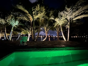 Piscine extérieure, piscine chauffée