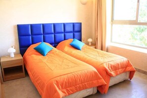Luxury Villa | Blackout drapes, iron/ironing board, free WiFi, bed sheets