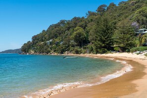 Liegestühle, Strandtücher