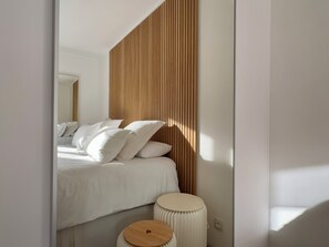 3 chambres, fer et planche à repasser, Wi-Fi, draps fournis