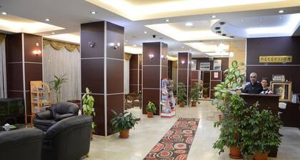 Remay Hotel