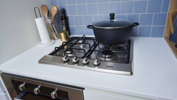 Microwave, toaster, cookware/dishes/utensils