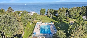 Sleepy Hollow Beach Resort introduces Patio 30