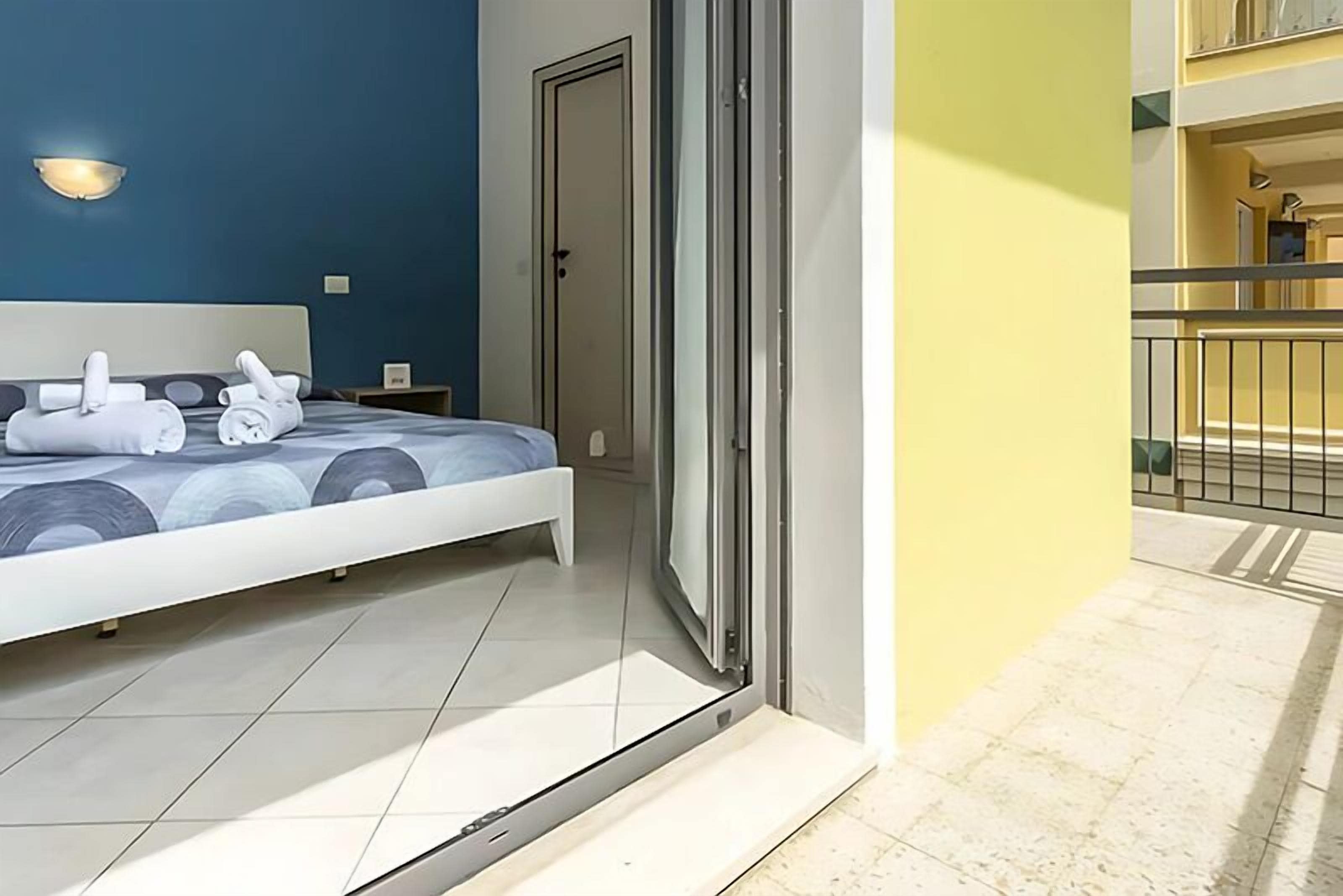 高級客房 | 義大利 Frette 床單、高級寢具、羽絨被、舒適加層