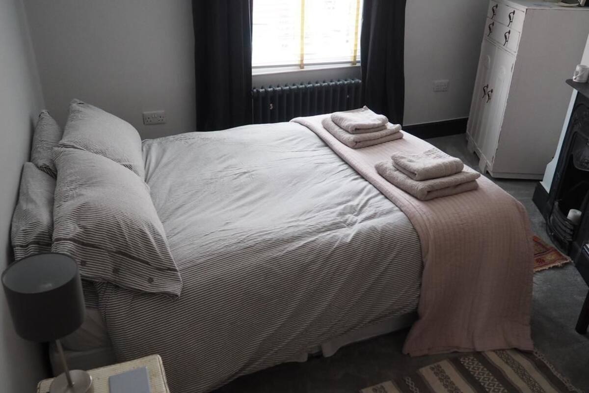 Doppia Standard | Wi-Fi gratuito, lenzuola