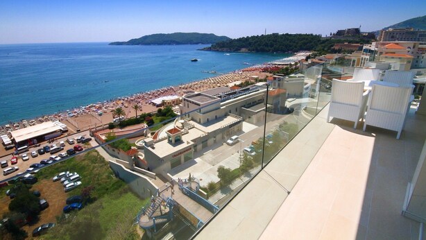 Balcony - Hotel Shine (Becici)