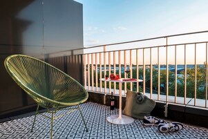 标准开间, 阳台 | 阳台