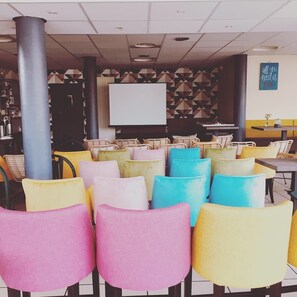 Reception - Le Marius Hotel (Aydat)