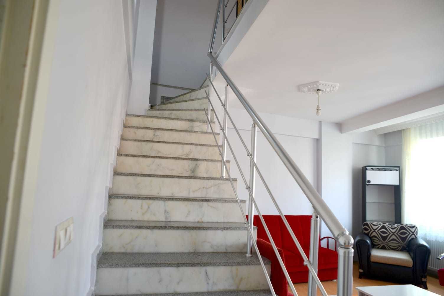 Appartement, 3 slaapkamers (Duplex-12 People) | Woonruimte | Een lcd-televisie