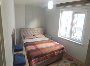 Apartemen, 3 kamar tidur (Duplex-10 People) | Meja kerja, Wi-Fi gratis, dan seprai linen