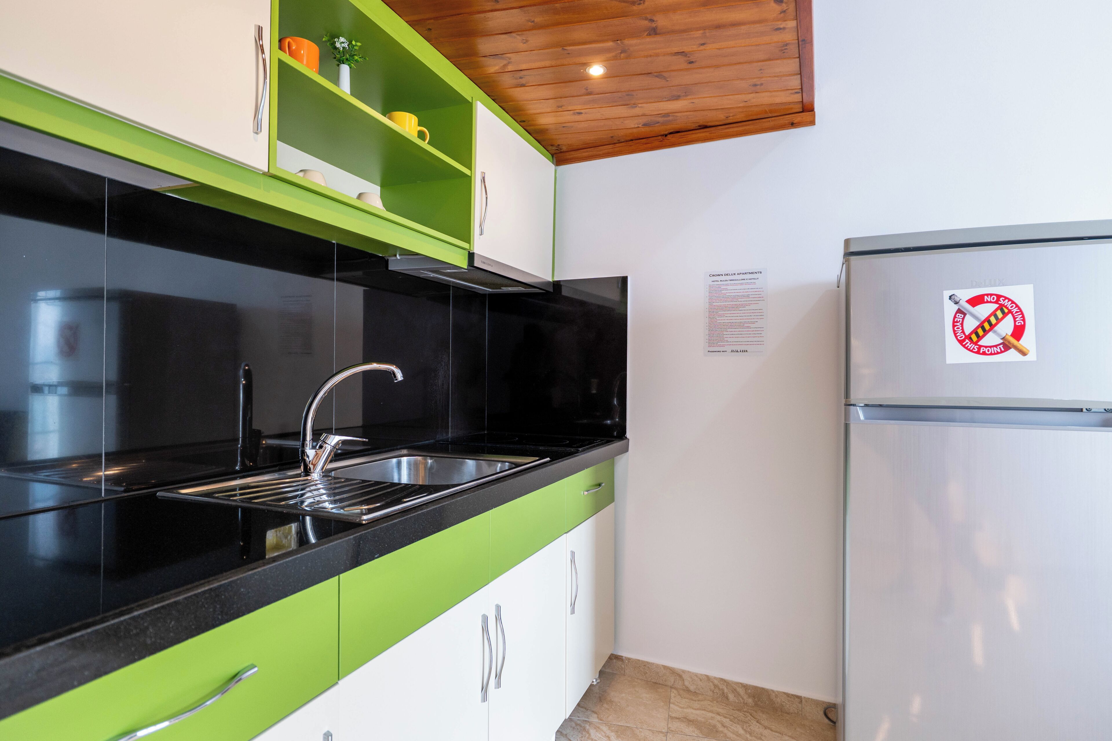 Studio, Sea View | Private kitchen