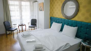 Standard Room, City View | Egyptian cotton sheets, premium bedding, individually decorated
