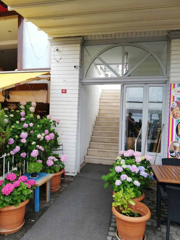 Property entrance - My Way Teras Butik Otel (Adalar)