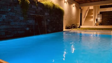Outdoor pool, open 9:00 AM to 7:00 PM, sun loungers