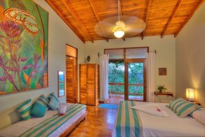 6 dormitorios, tabla de planchar con plancha, wifi y ropa de cama