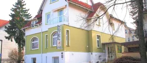 Fachada del alojamiento