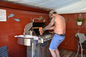 Standard-Doppelzimmer, Gemeinschaftsbad (8) | Grill-/Picknickplatz