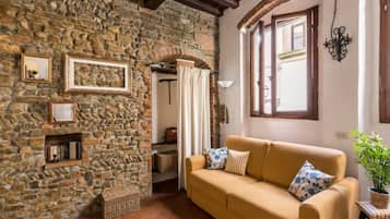 Estúdio | Sala de estar | TV