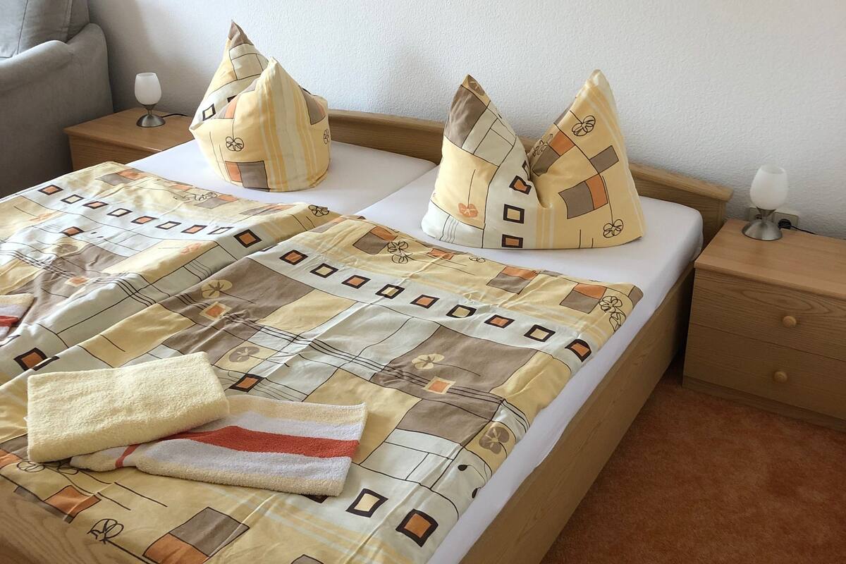 Apartment (FEWO #1) | Rollaway beds, free WiFi
