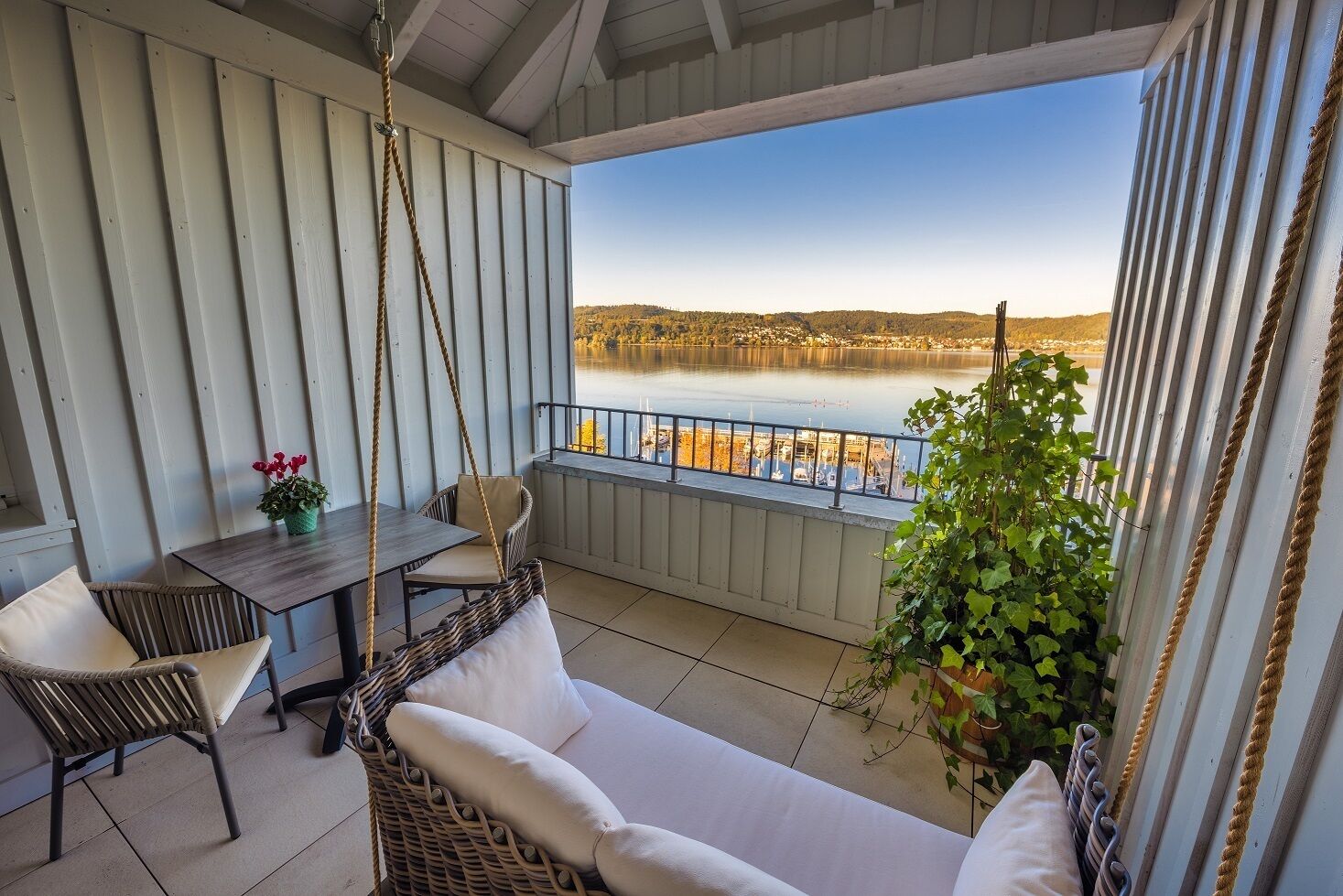 suite, balcony, lake view | hypo-allergenic bedding, in-room safe, desk, blackout curtains