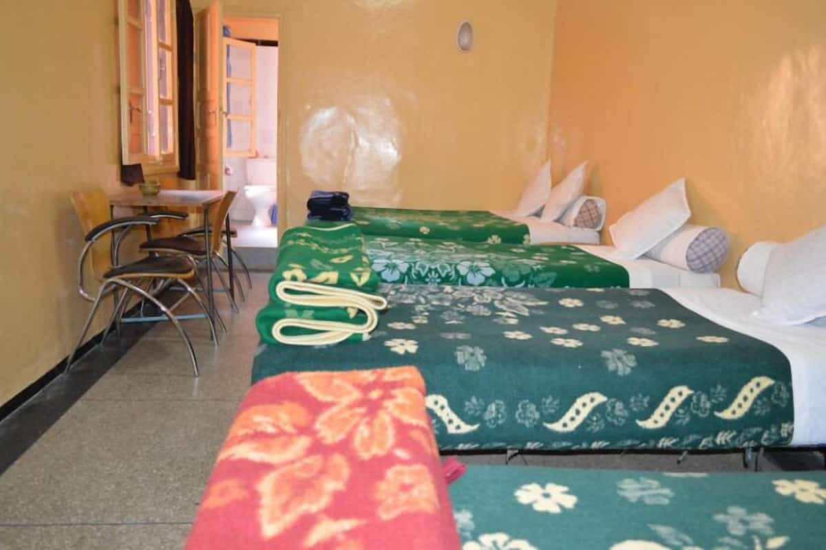 Standard Quadruple Room, 1 Bedroom | Desk, blackout curtains, soundproofing, free WiFi