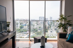 Apartment, 1 Schlafzimmer | Wohnbereich | Flachbildfernseher