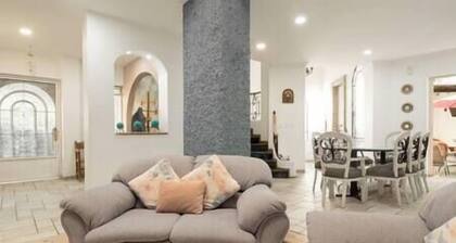 Casa Zula: Delightful House In Tlaquepaque, family and pet friendly!