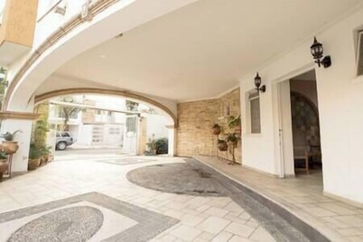 Casa Zula: Delightful House In Tlaquepaque, family and pet friendly!