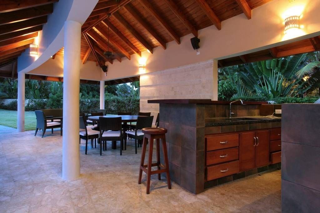 Aire de pique-nique/barbecue