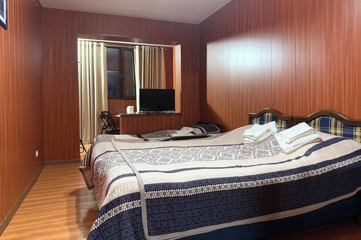 Standard Triple Room | 1 bedroom, desk, iron/ironing board, free WiFi
