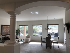 Smart TV, DVD player, books, offices