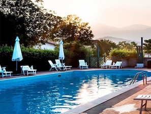 Seasonal outdoor pool - Villa Gradoni (Monticelli Brusati)