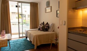 Luxury Apartment, 1 Bedroom, City View | Living area | 32-inch LED TV with cable channels, TV, Netflix
