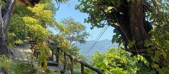 バーベ湖畔バンガロー