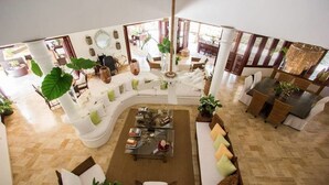 Vila, 5 kamar tidur (4.5 Bathrooms) | Area keluarga