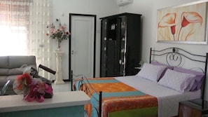 Superior Triple Room, Garden View