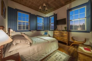Blackout curtains, iron/ironing board, free WiFi, bed sheets - Hotel Fazenda Águas Claras (Itapira)